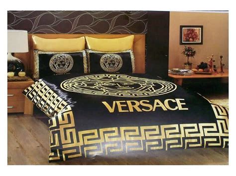 bett versace